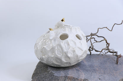 Whispering stones