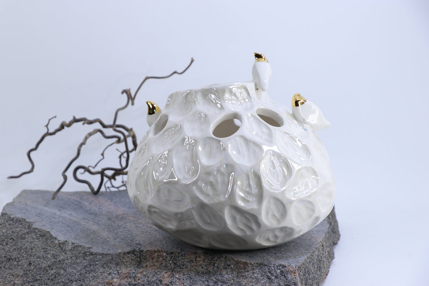 Whispering stones