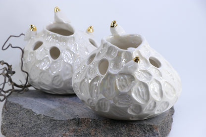 Whispering stones