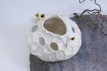 Whispering stones