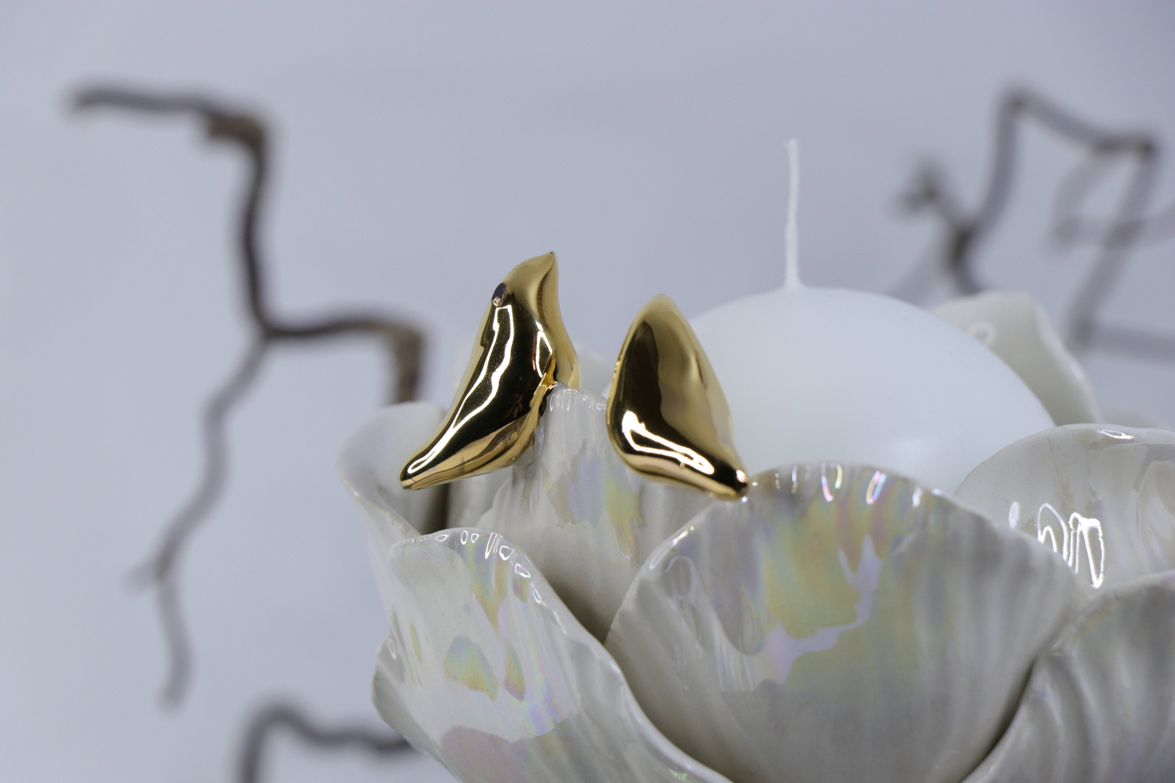 Oval peace | With birds