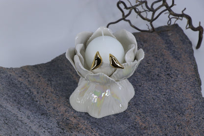 Oval peace | With birds