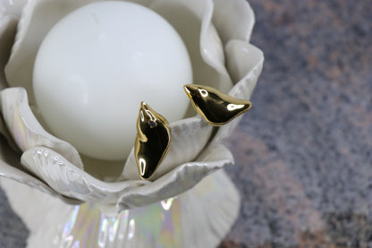 Oval peace | With birds