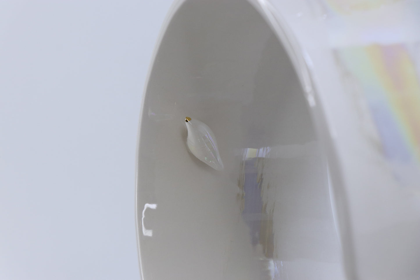 Oval peace | With birds