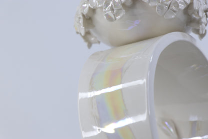 Oval peace | With birds