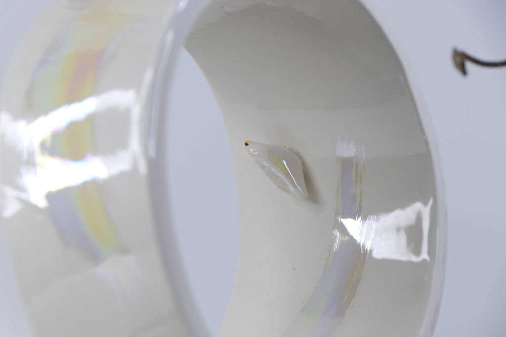 Oval peace | With birds