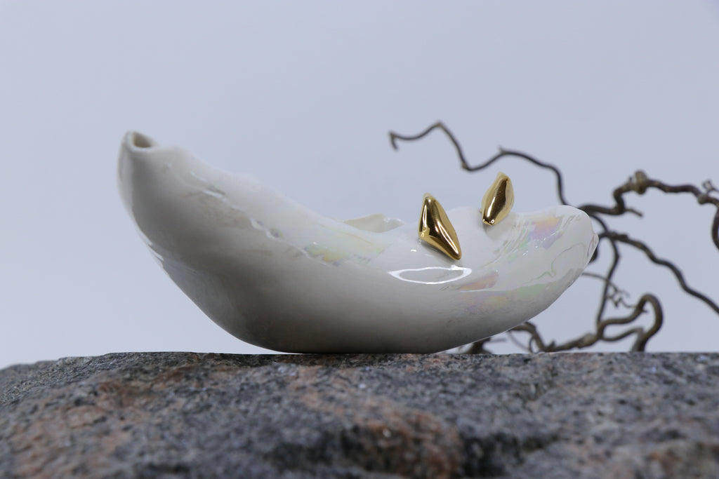 White ring
