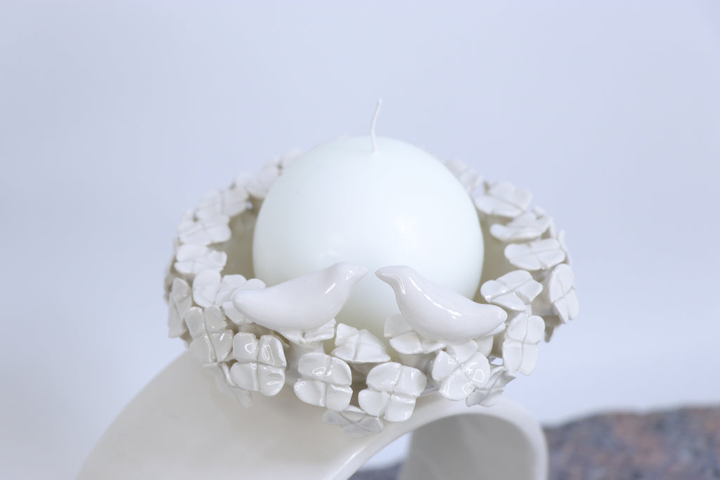 Oval peace | With birds