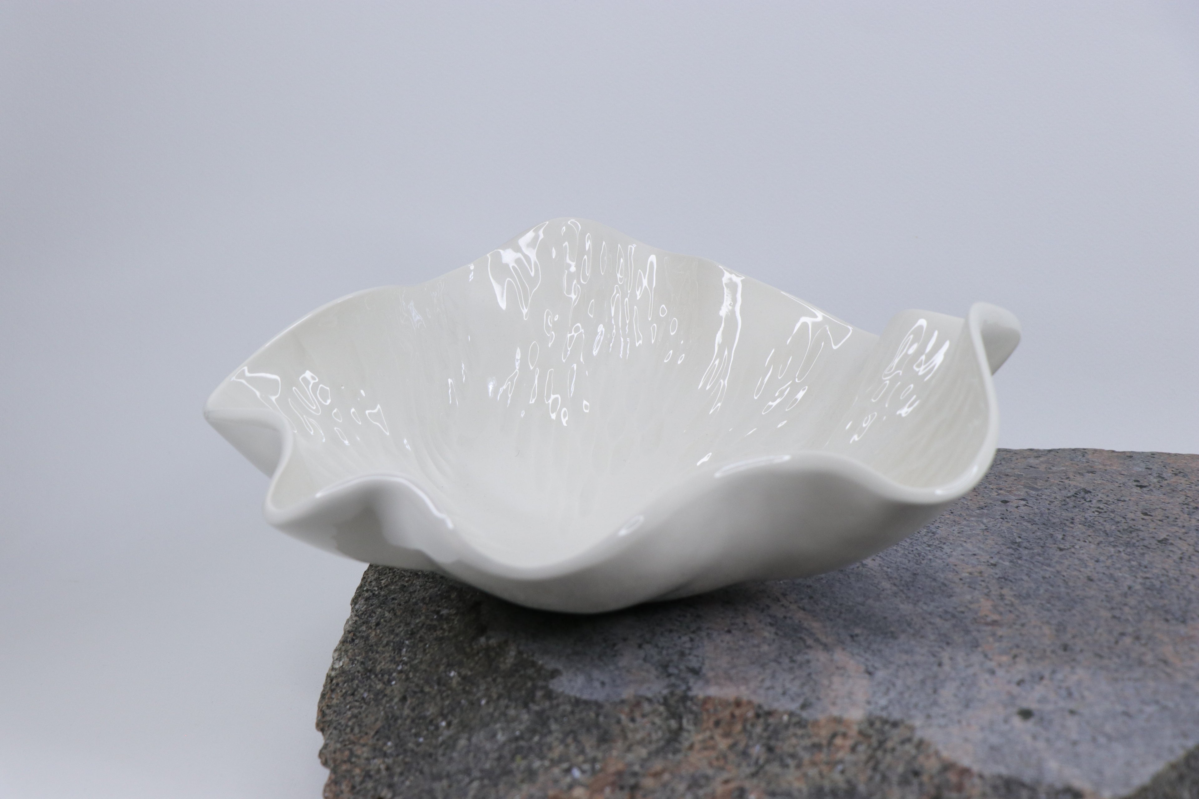 White Wave | Bowl
