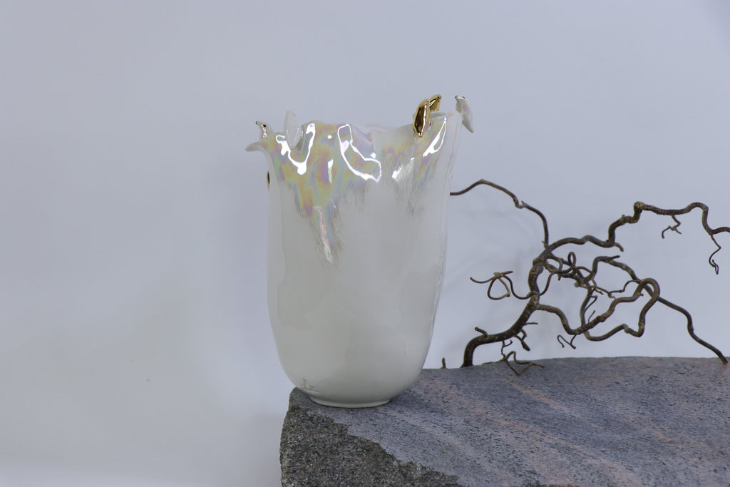 Whispering stones